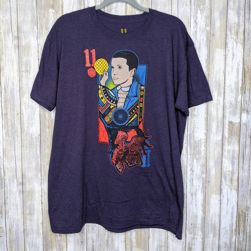 Stranger Things 11 Eleven T-shirt XL Waffle Purple